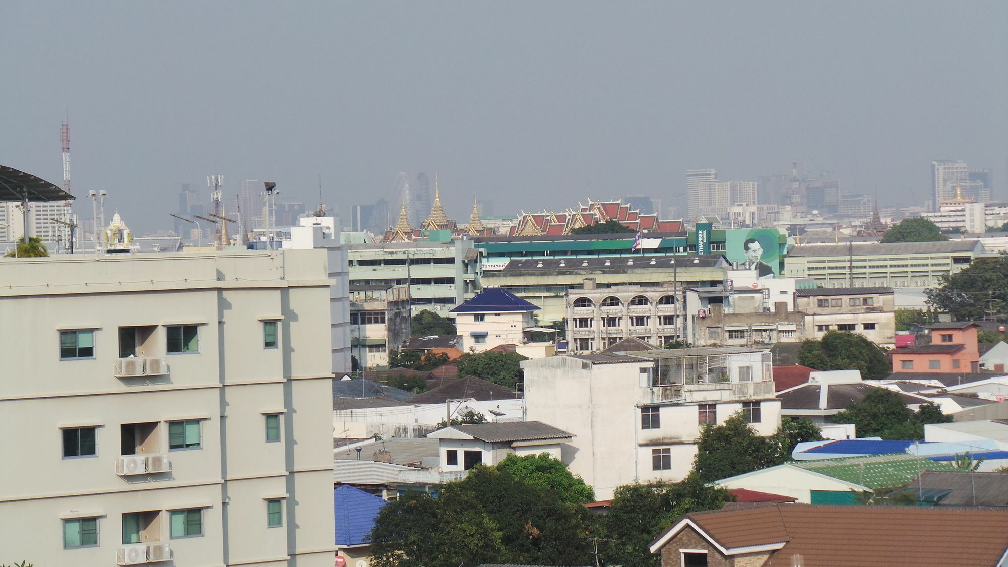 The Supara Bangkok Luaran gambar