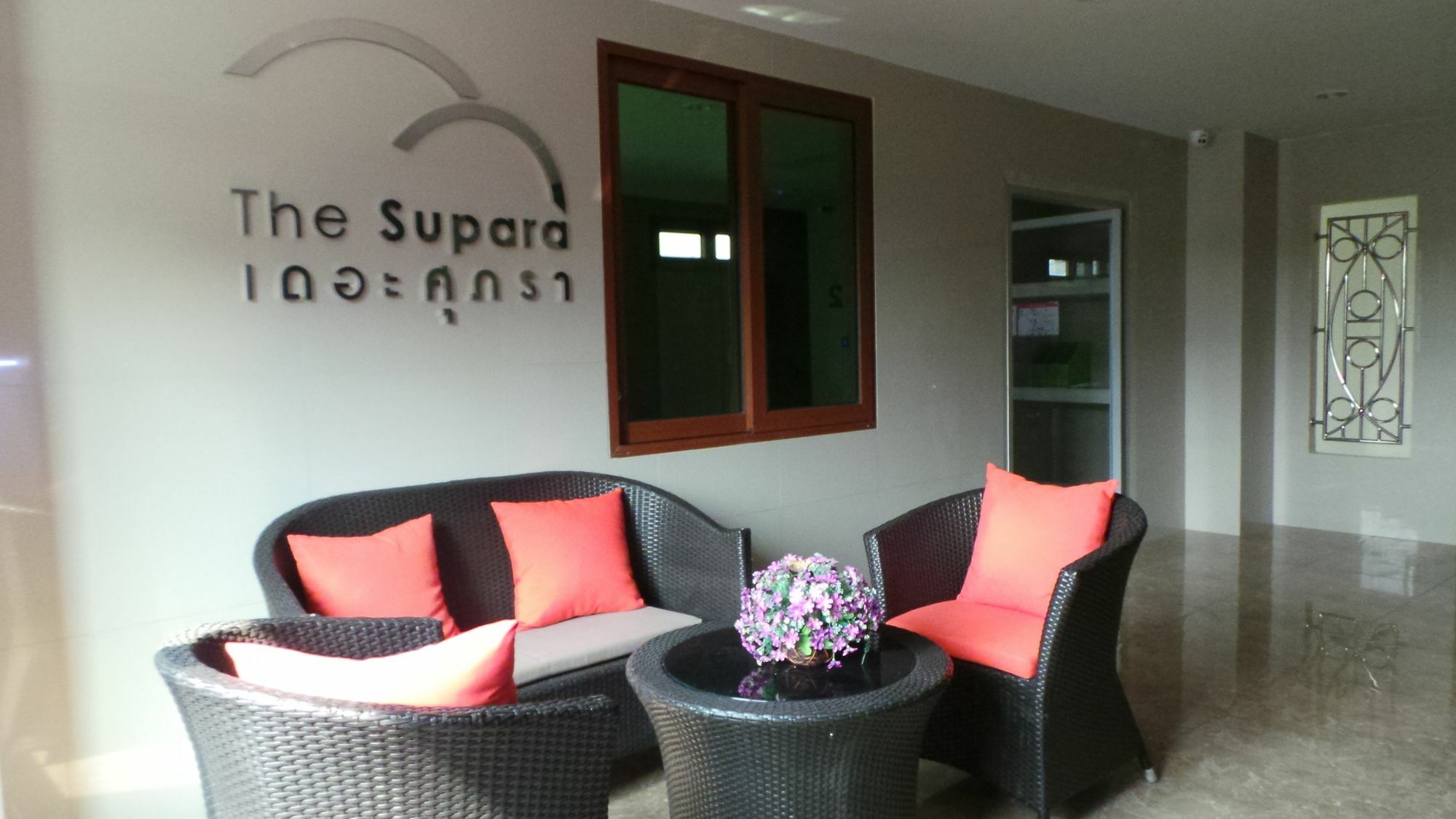 The Supara Bangkok Luaran gambar